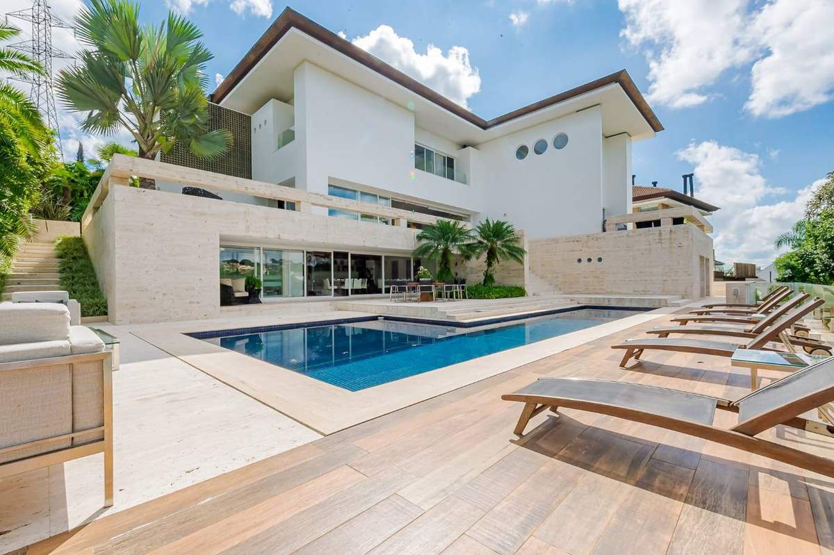 Fotografia imobiliária profissional em Curitiba — Casa Retrato
